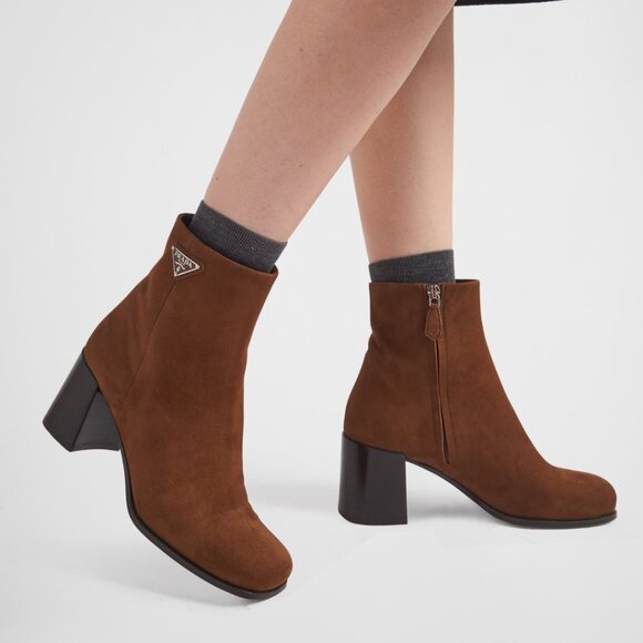 NWTPrada Ankle Boots In Sigaro Brown Suede Leather Block Heels - Picture 2 of 11